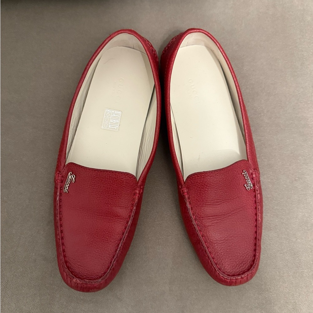 Authentic Gucci Loafers Size 39 Red